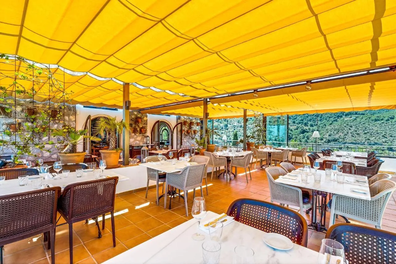 Hotel Castillo De Monda