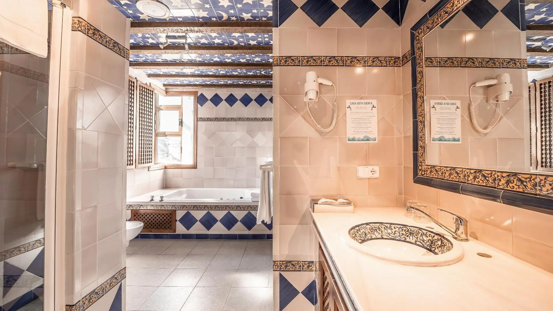 Hotel Castillo De Monda